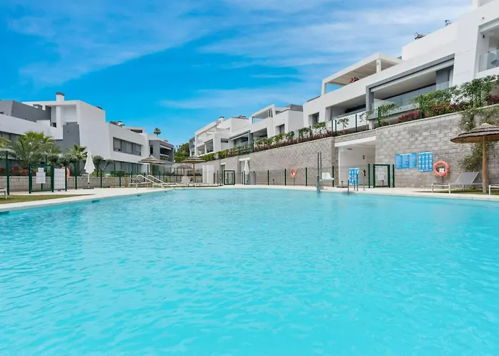 Lägenhet Lujo Confort Y Piscina En La Costa Del Sol Estepona